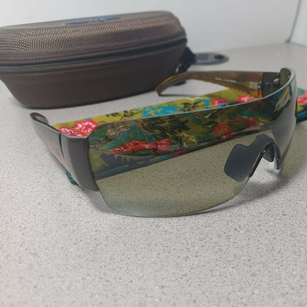 Maui Jim Honolulu Tortoise  w/Green Lens W/ Silk Bag & Hard Case MJ-520-…